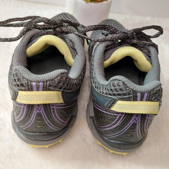 New Balance Womens Gray Purple Yellow Running Sneaker - Size 6 - Picture 4 of 9